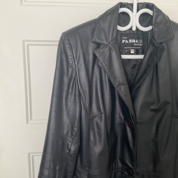 Manteau en cuir - Picture 2 of 3